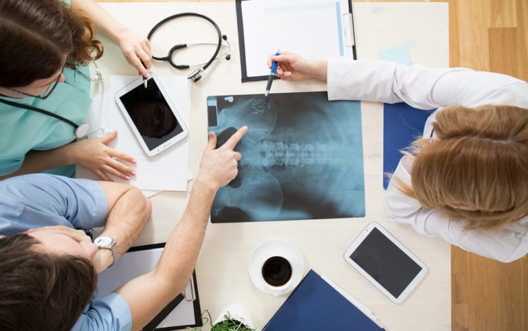 Leczenie osteopatią to leczenie niekonwencjonalna ,które prędko się kształtuje i wspiera z problemami ze zdrowiem w odziałe w Krakowie.